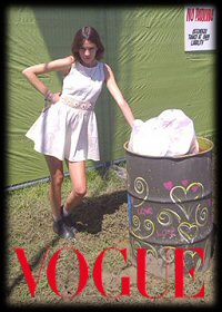 Alexa Chung @ Glastonbury | Vogue.com